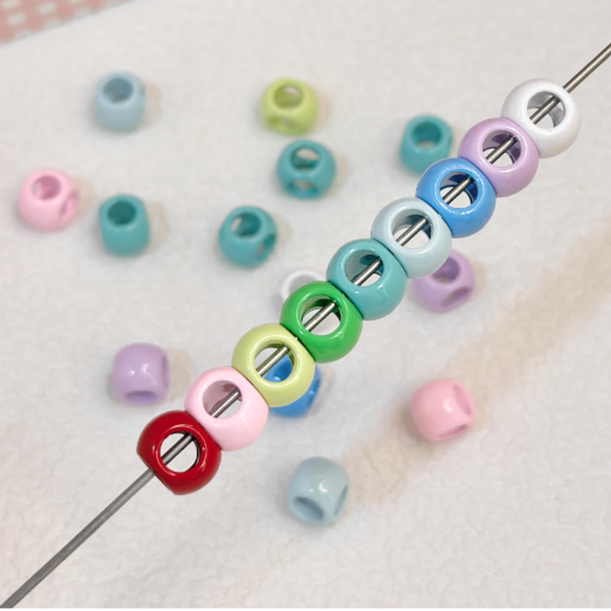 Alloy four-way Bead