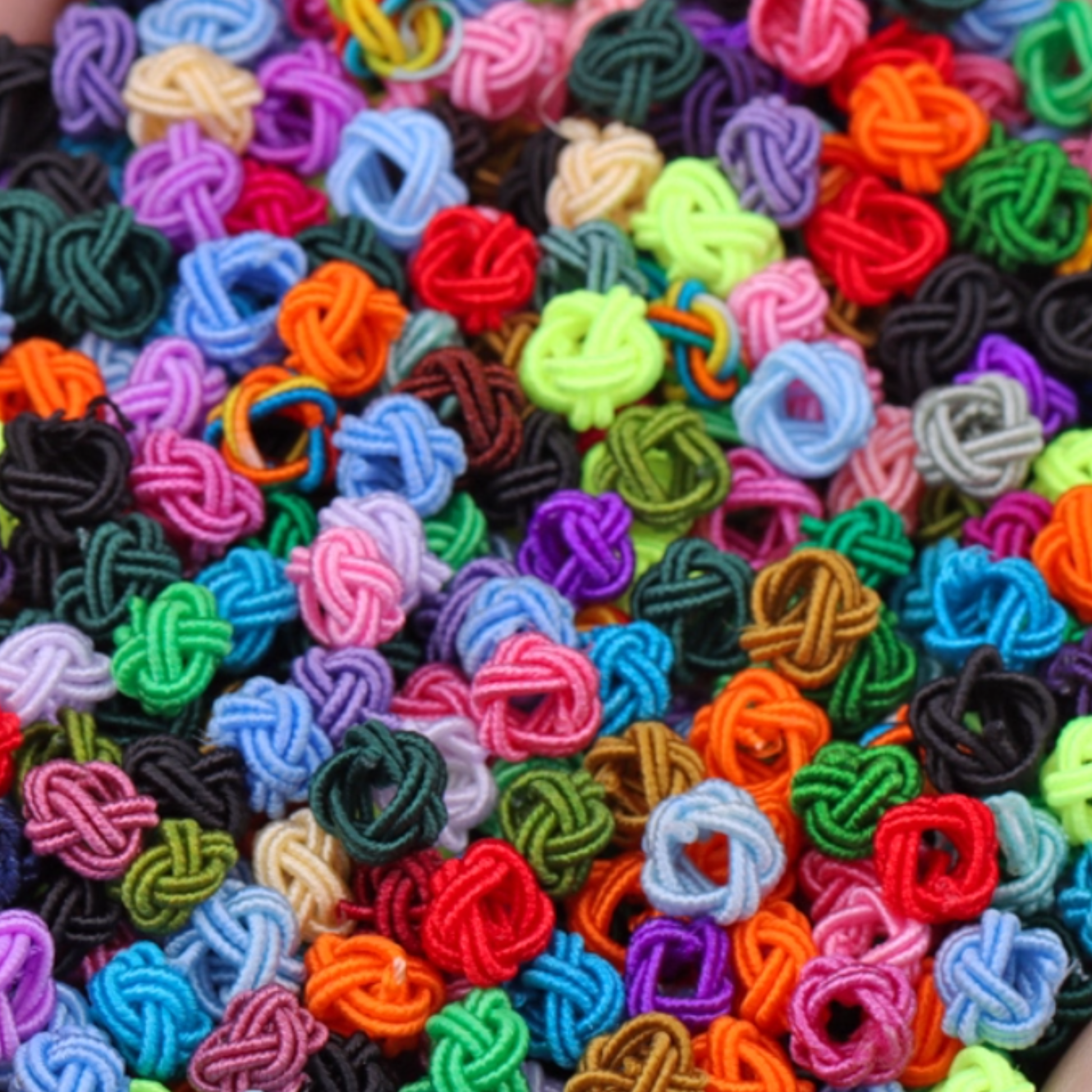 Pineapple Knot Bead