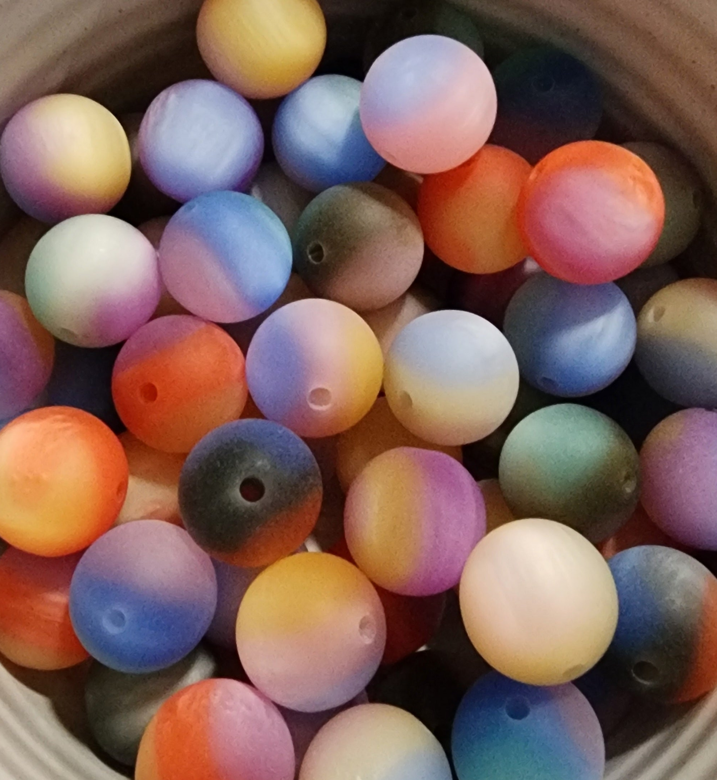 Frosted Ombre Acrylic 16mm